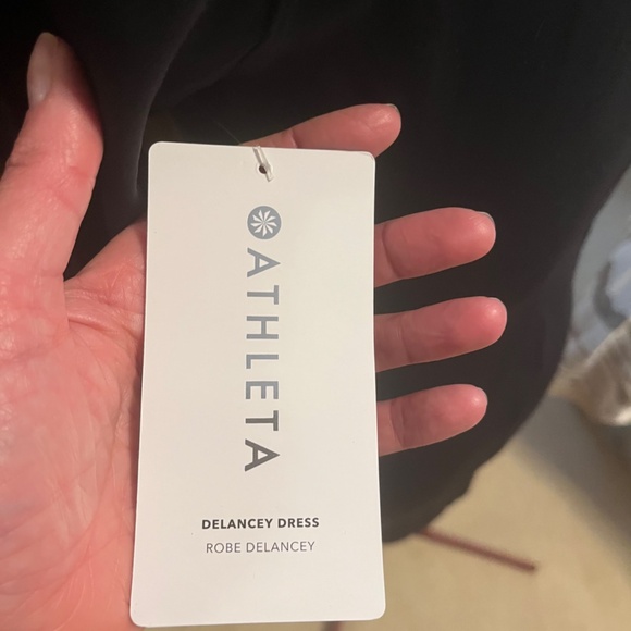 BNWT Athleta Black winter dress size Small/Tall - Picture 3 of 7